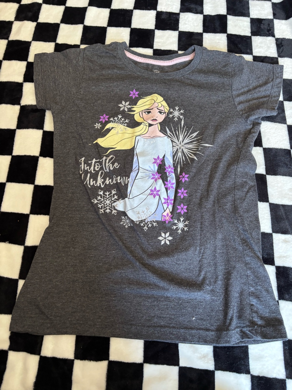 Girls XLARGE frozen Elsa tshirt
